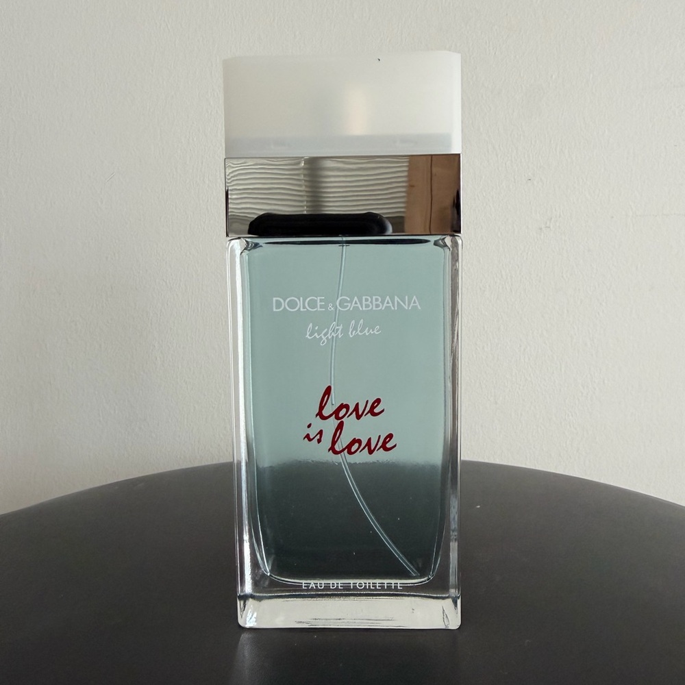 Light Blue Love Is Love - Authentic
